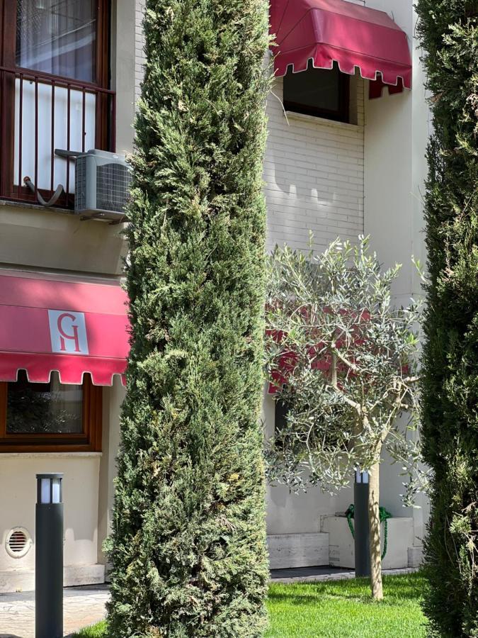 Gemelli Hotel Rome Bagian luar foto